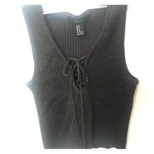 Forever 21 Sleeveless Sweater Crop Top